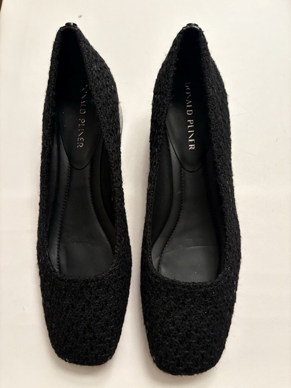 Donald Pliner Drew Sz 9 Block Heel Pump Black Fabric W/Sequins NWOB Square Toe
